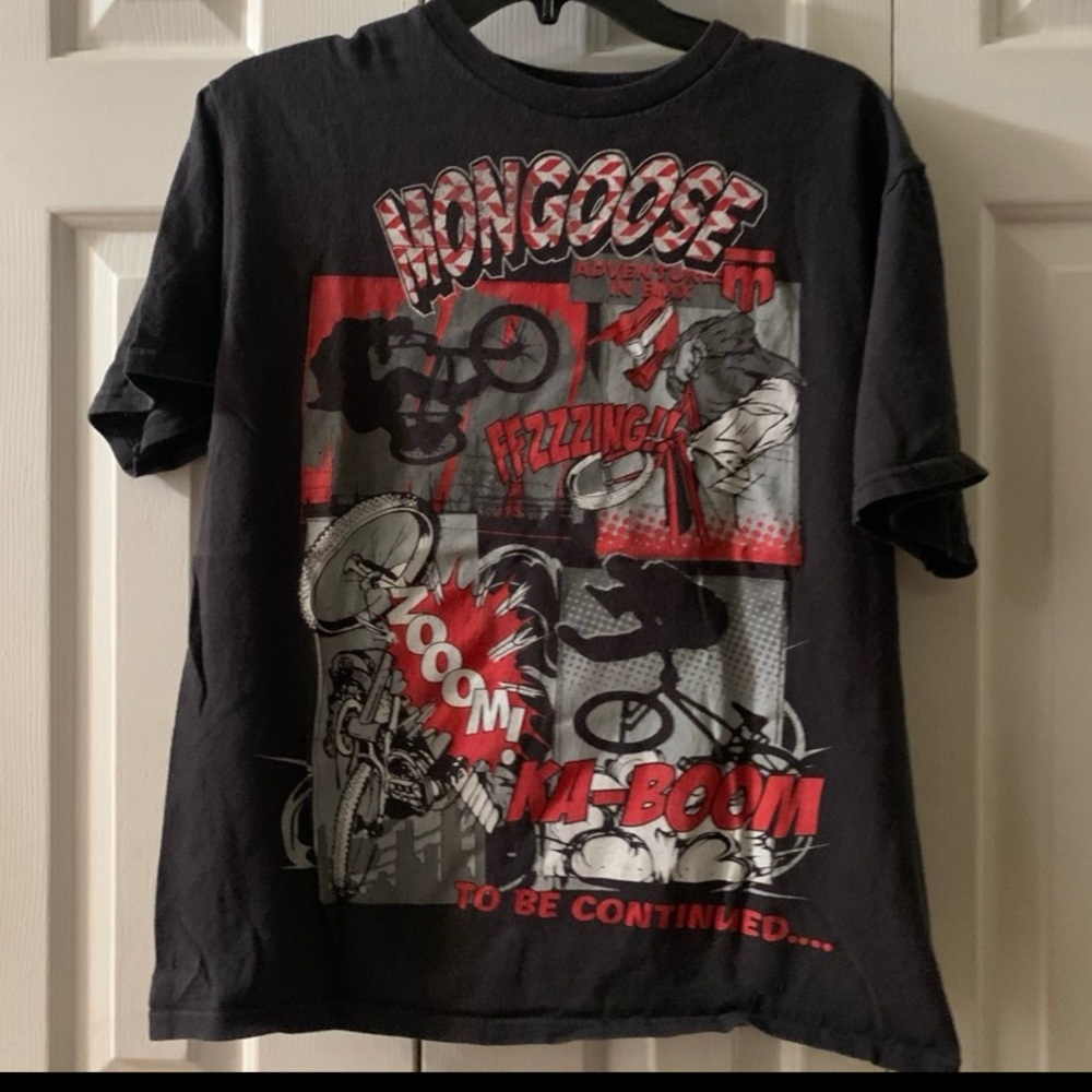 “Mongoose” Men’s Navy Blue / Red / Gray - Short Sleeve T-Shirt. Size: Large.